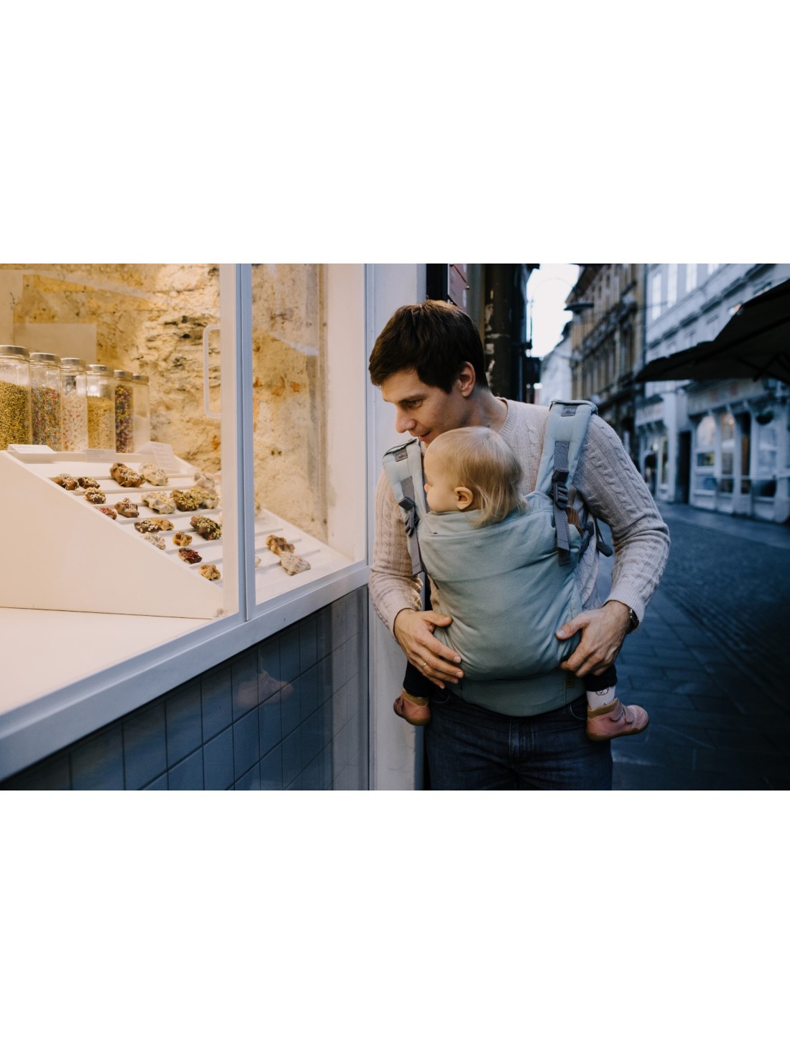 Boba X – adjustable ergonomic carrier from birth