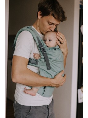Boba X – adjustable ergonomic carrier from birth