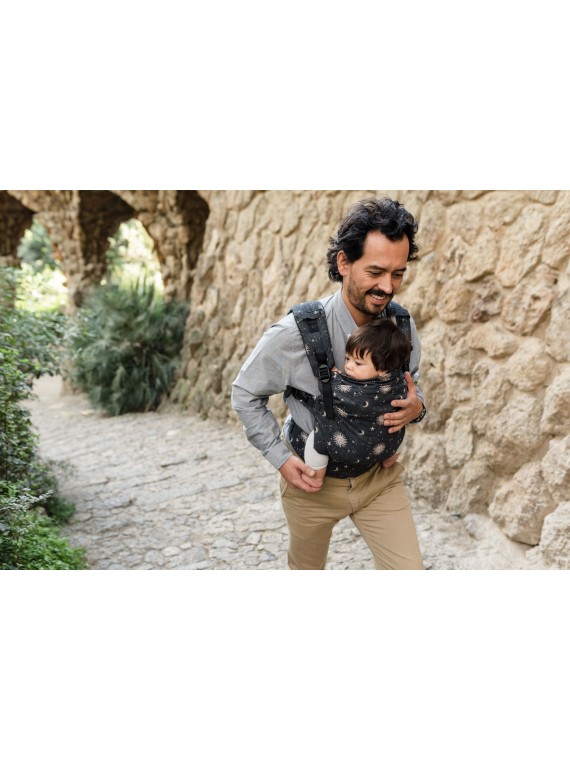 Boba X – adjustable ergonomic carrier from birth
