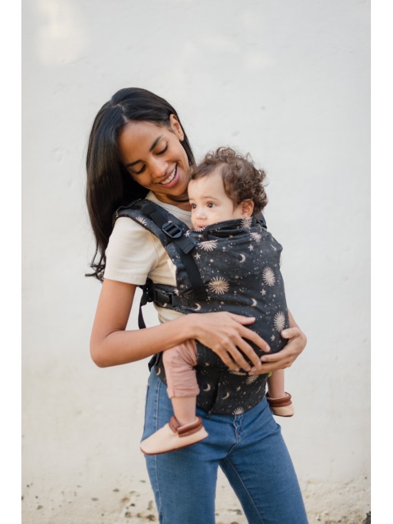 Boba X – adjustable ergonomic carrier from birth