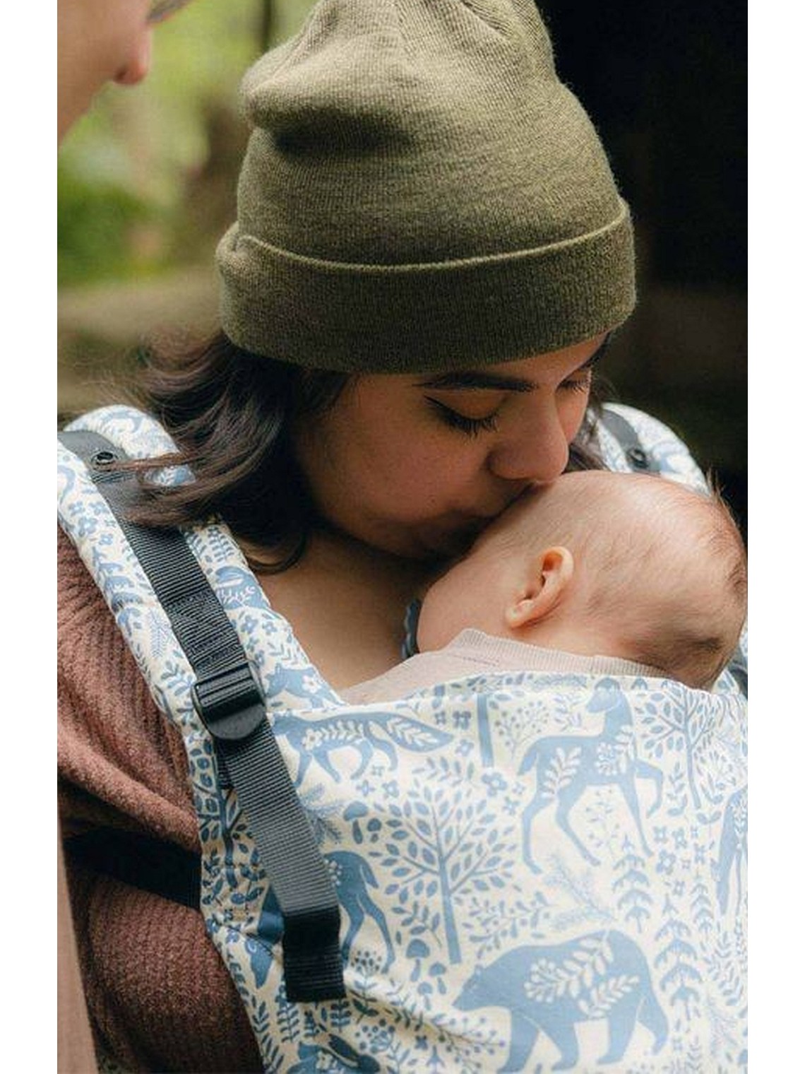 Tula Free To Grow Baby Carrier – ergonomic from birth, no insert needed