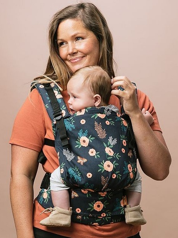 Tula Free To Grow Baby Carrier – ergonomic from birth, no insert needed