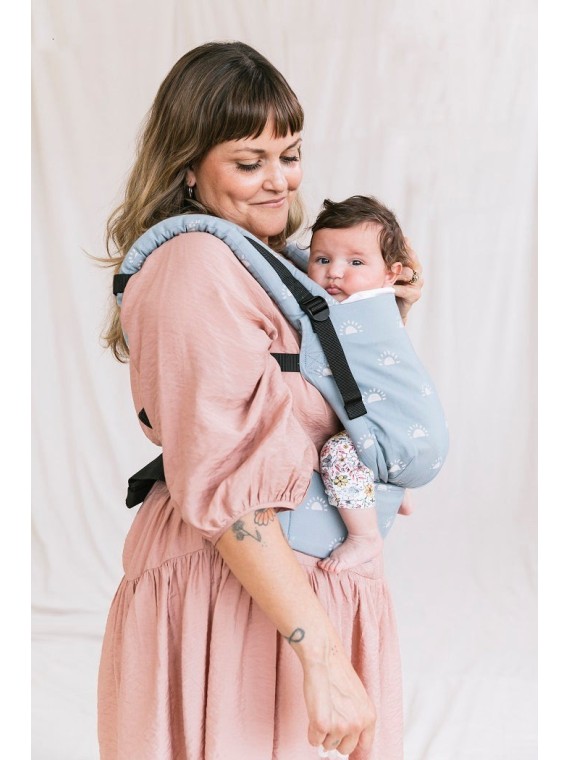 Tula Free To Grow Baby Carrier – ergonomic from birth, no insert needed