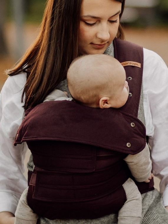 Marsupi baby carrier – simple and ergonomic from birth