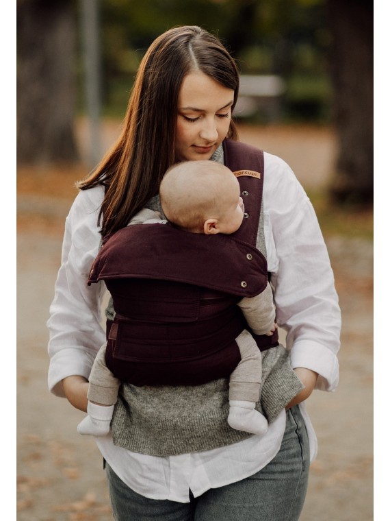 Marsupi nešioklė – paprastumas ir ergonomika nuo gimimo