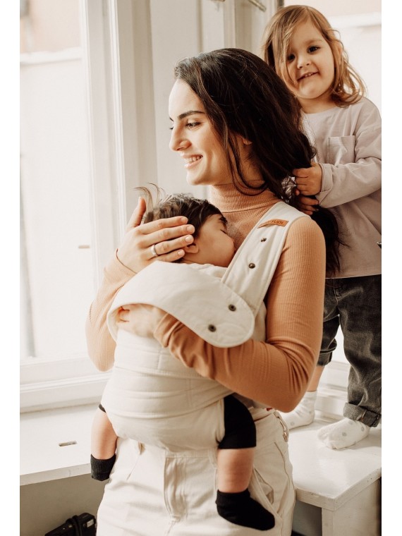 Marsupi nešioklė – paprastumas ir ergonomika nuo gimimo