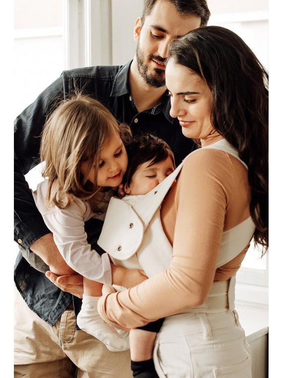 Marsupi nešioklė – paprastumas ir ergonomika nuo gimimo