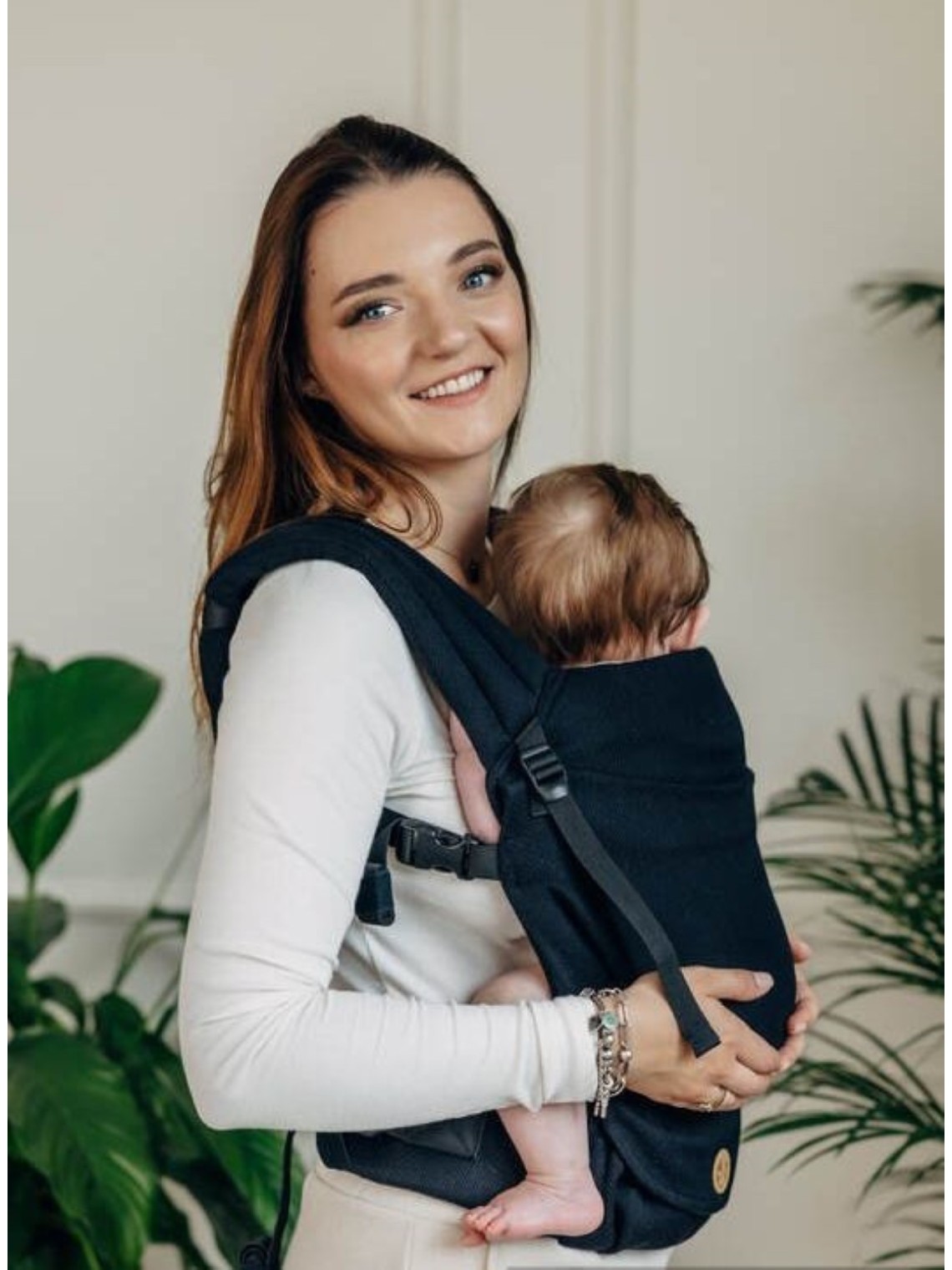 LennyLight – lengva ir saugi nešioklė nuo gimimo