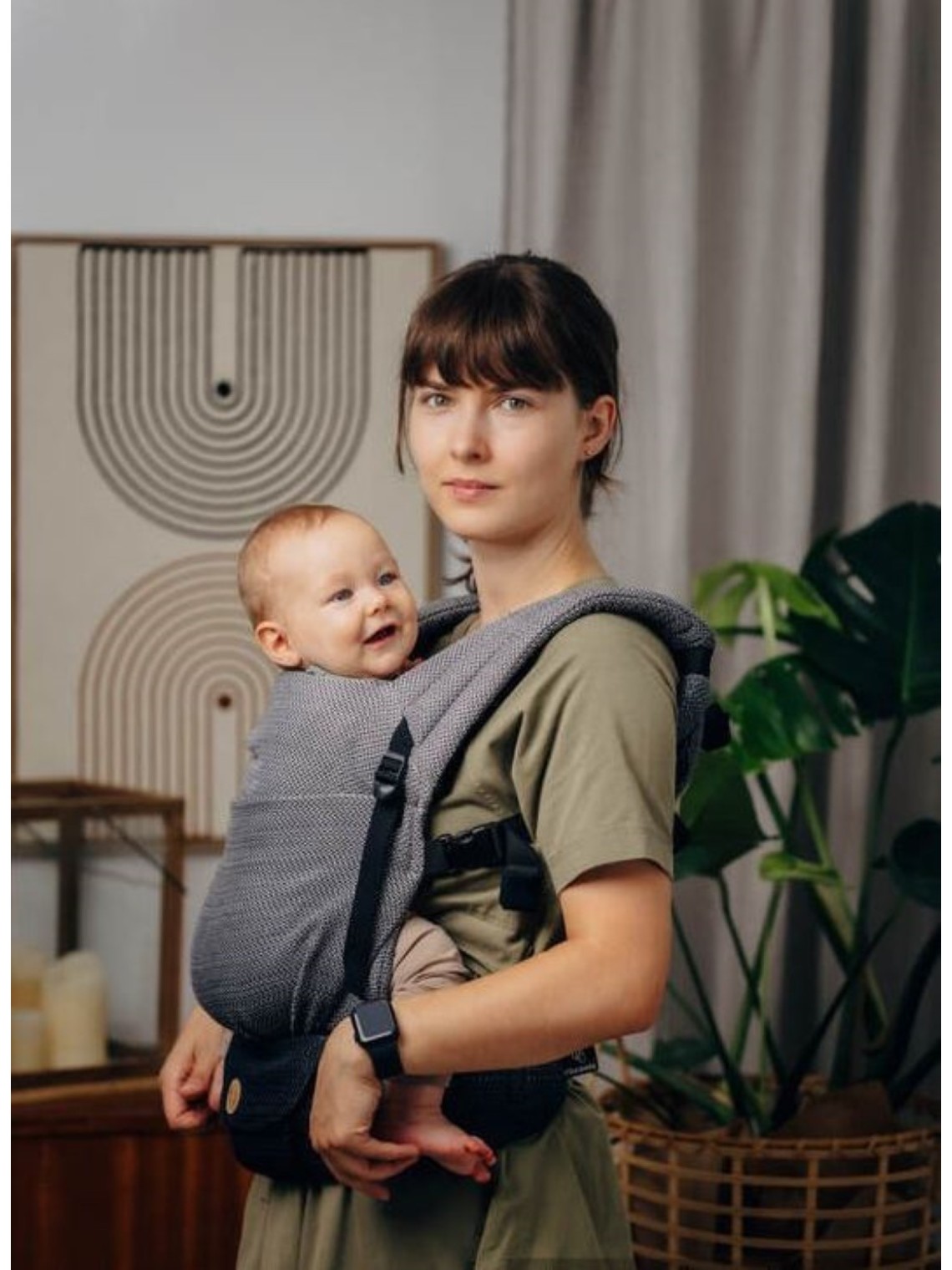LennyLight – lightweight and intuitive baby carrier