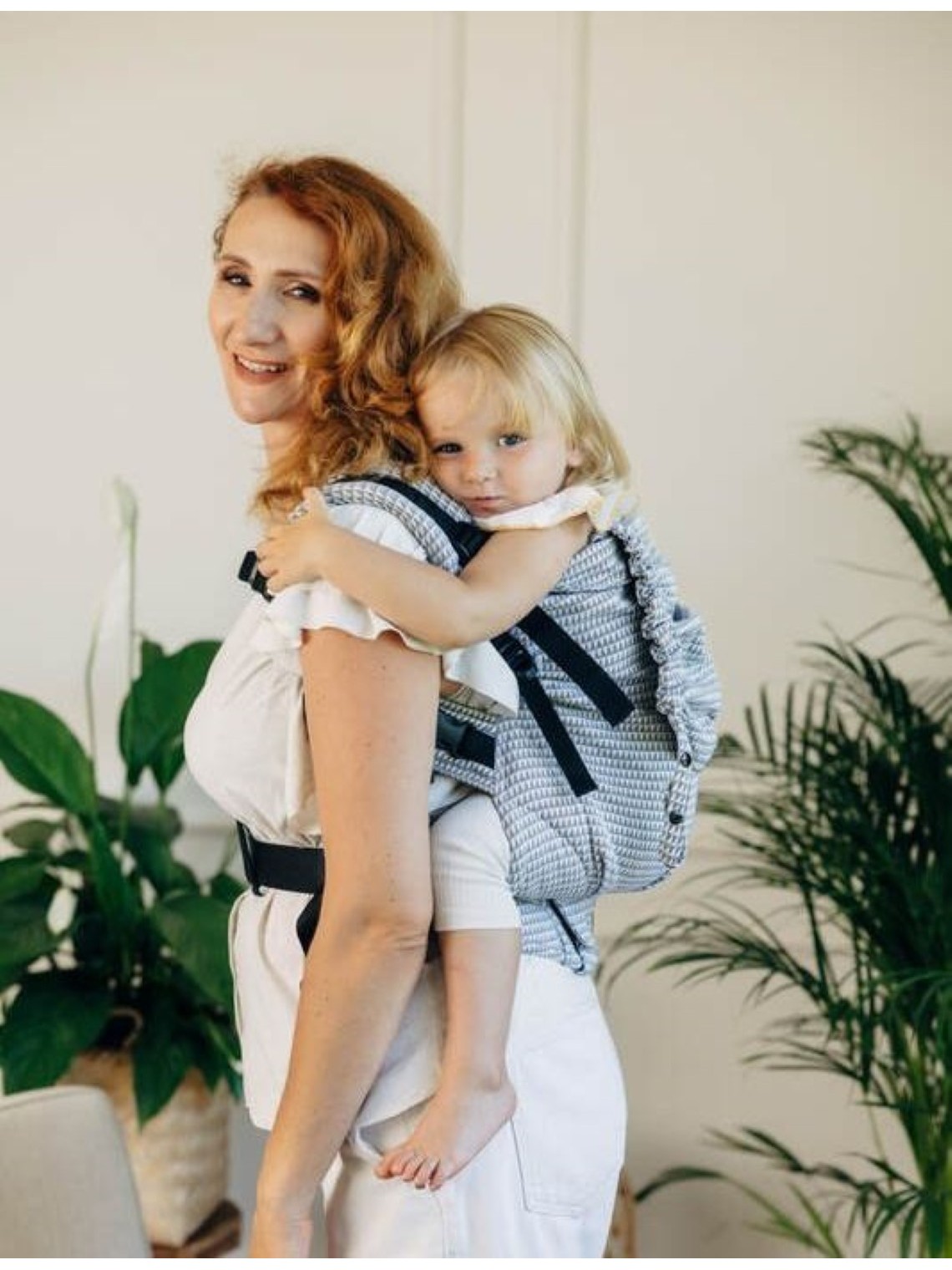 LennyPreschool carrier for toddlers and preschoolers