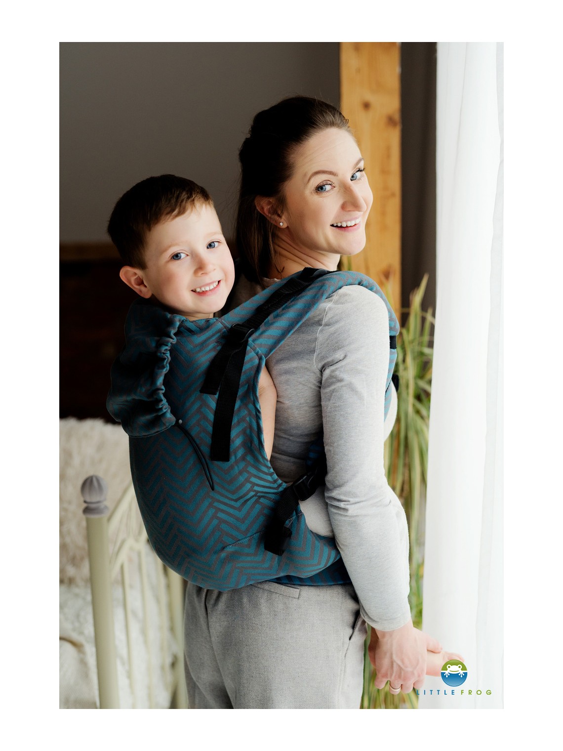 Little Frog Preschooler – toddler carrier for everyday and adventure
