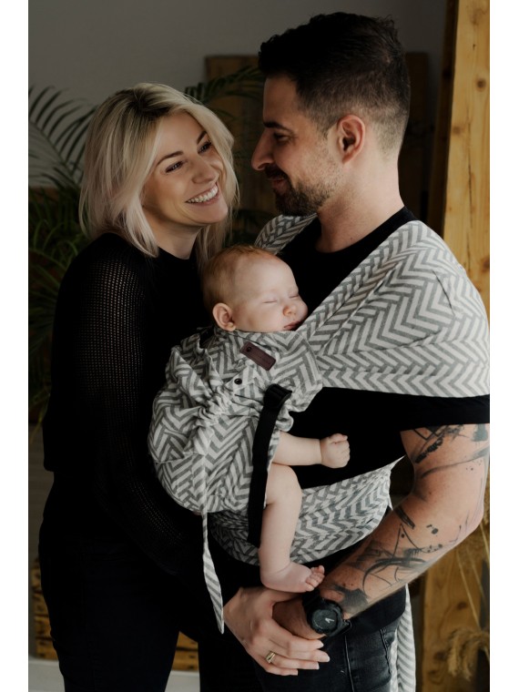 Little Frog Cross Hybrid – ergonomic half buckle baby carrier