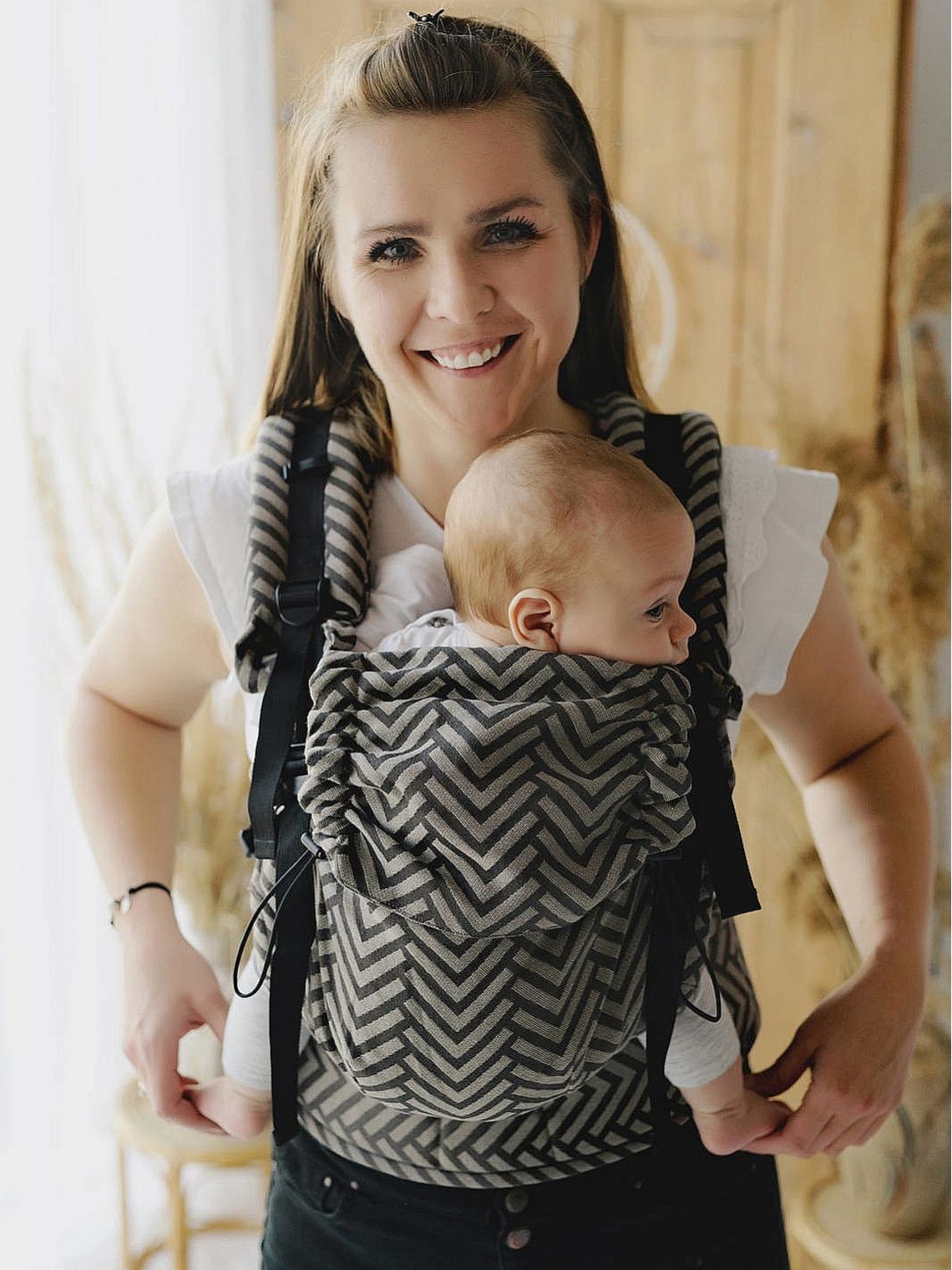 Little Frog Prime – lightweight, breathable newborn carrier