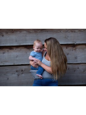 Hippychick Hipseat – award-winning back support carrier for toddlers Hippychick Hipseat – award-winning back support carrier for toddlers
