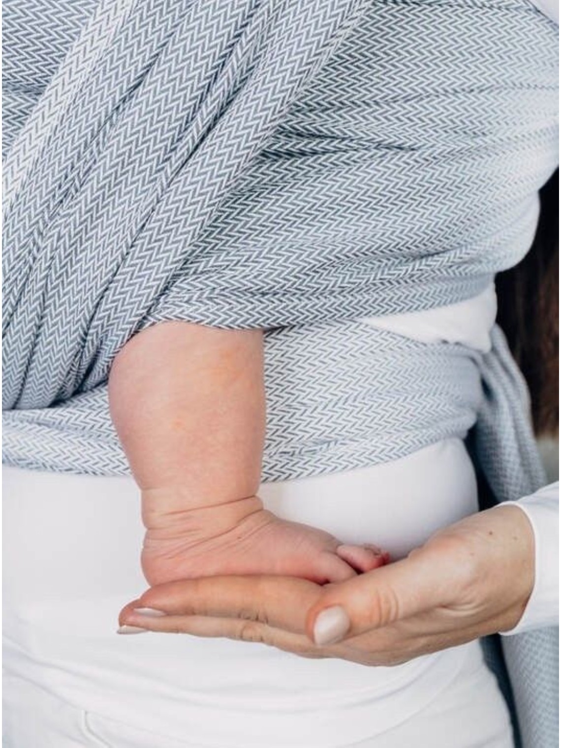 LennyLamb baby wrap – ergonomic and soft from birth to preschool