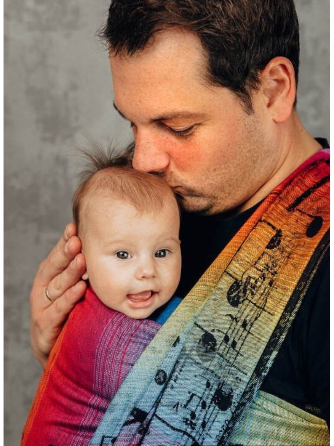LennyLamb baby wrap – ergonomic and soft from birth to preschool