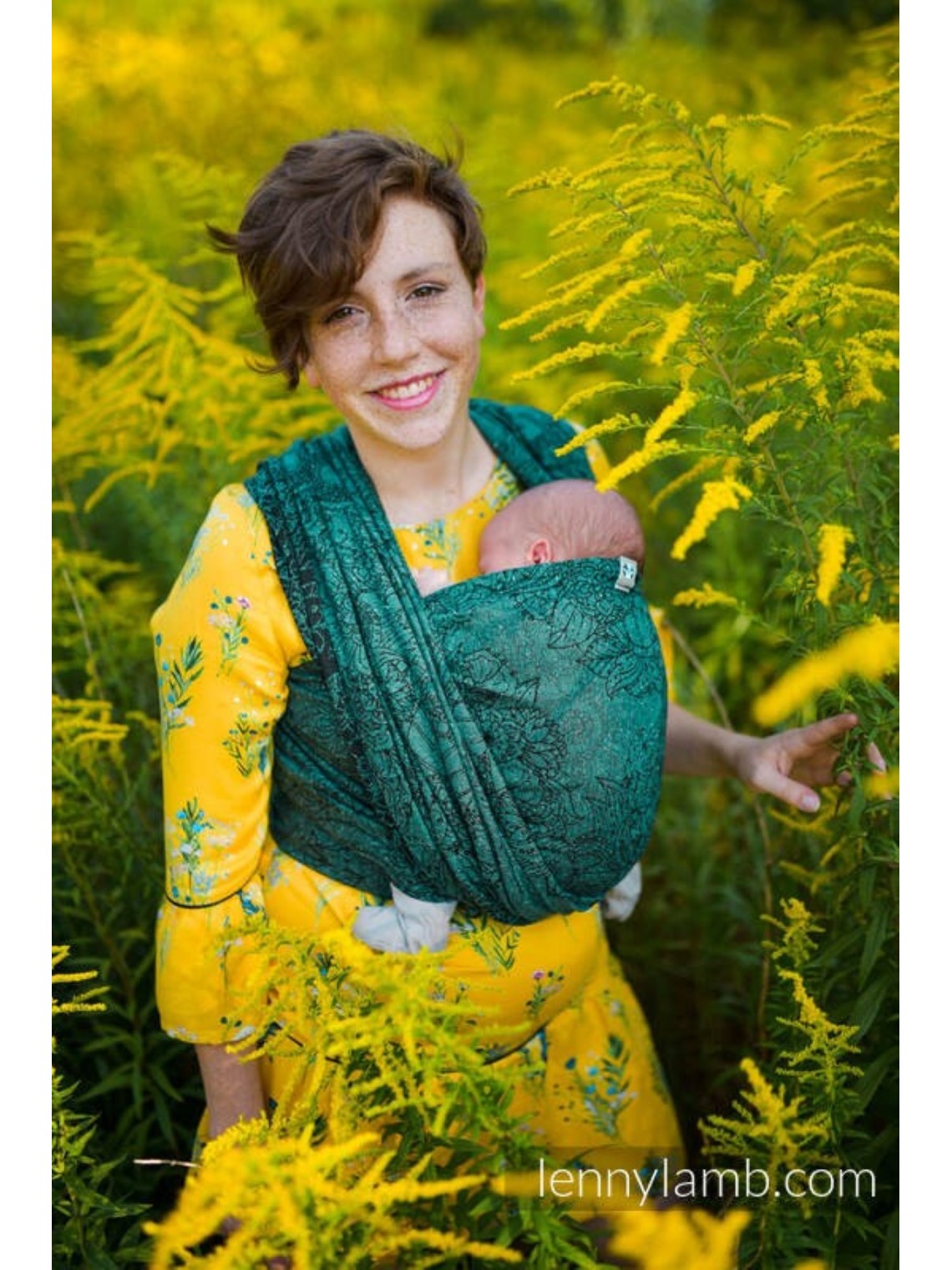 LennyLamb baby wrap – ergonomic and soft from birth to preschool LennyLamb baby wrap – ergonomic and soft from birth to preschool