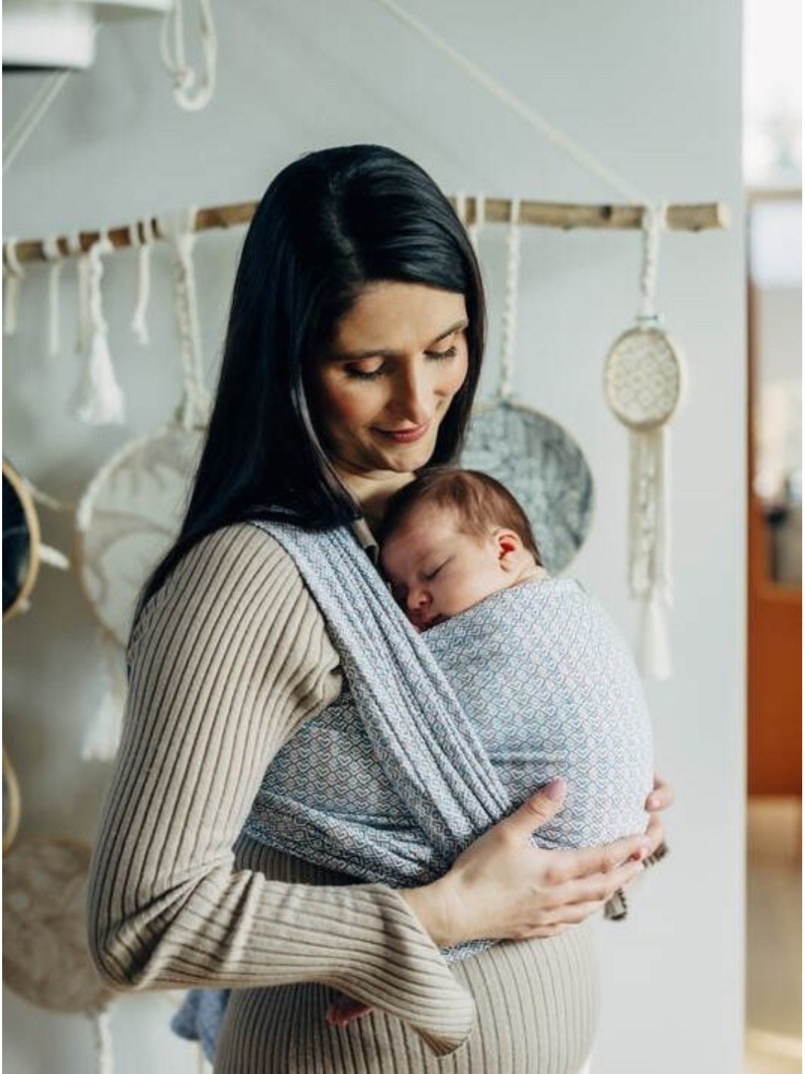 LennyLamb baby wrap – ergonomic and soft from birth to preschool