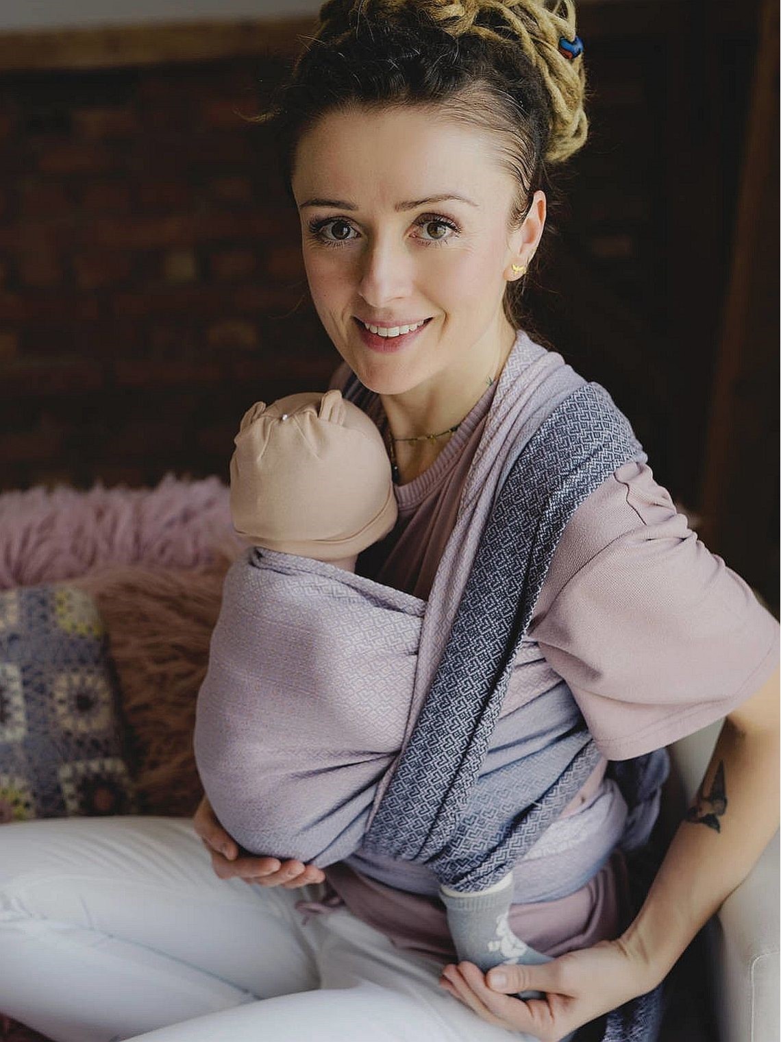 Little Frog baby sling – breathable and affordable baby wrap