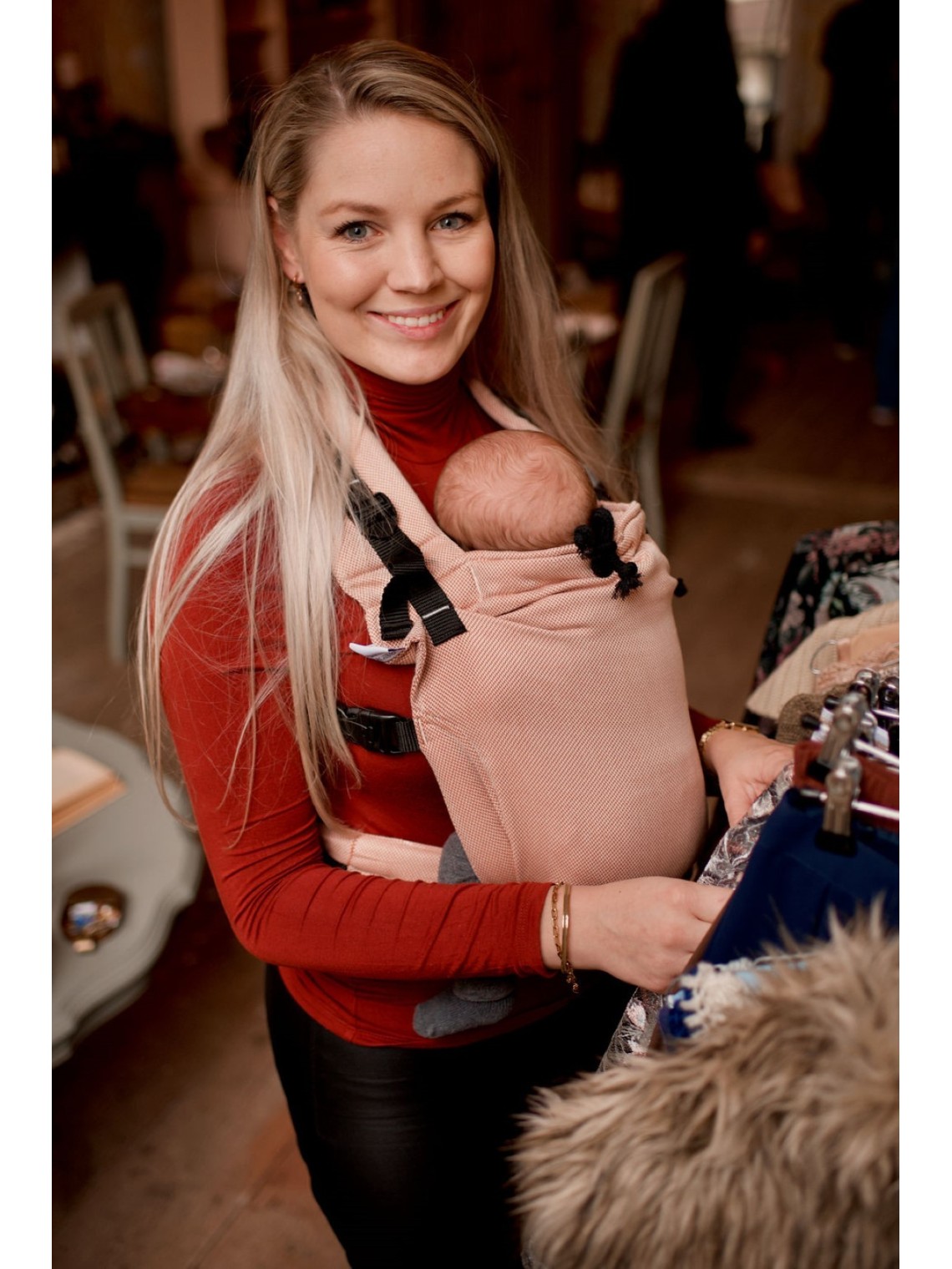Pure Baby Love Cross & Go – simple and comfortable baby carrier