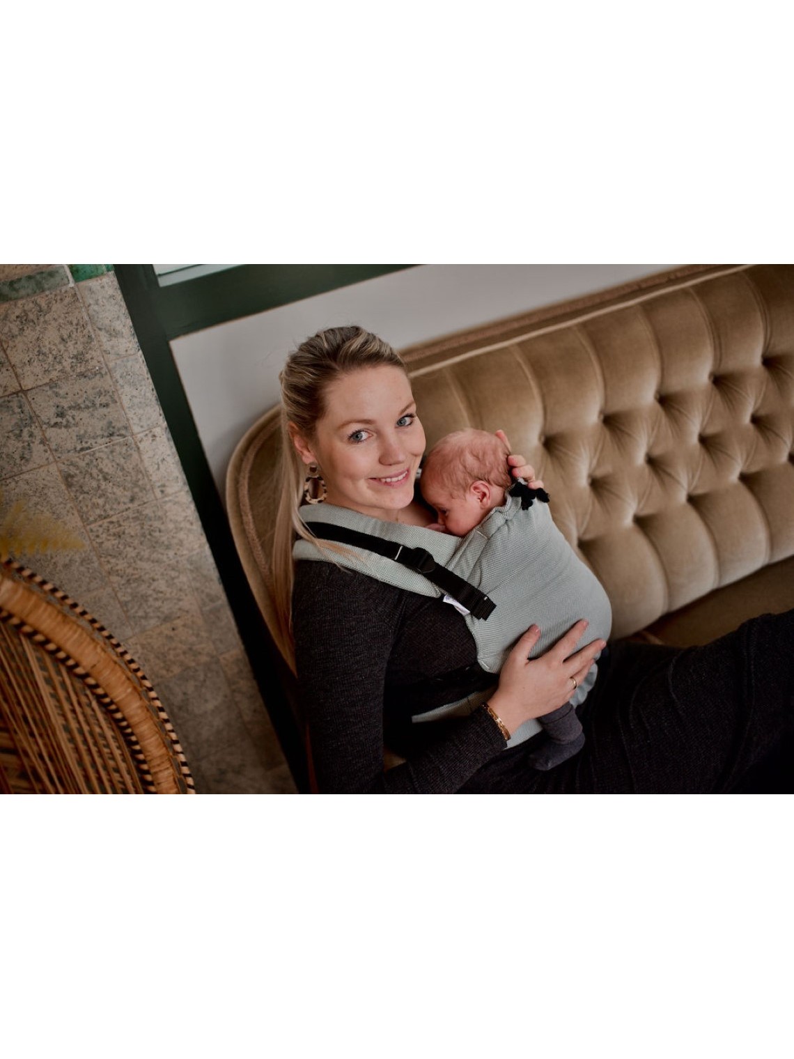 Pure Baby Love Cross & Go – simple and comfortable baby carrier Pure Baby Love Cross & Go – simple and comfortable baby carrier