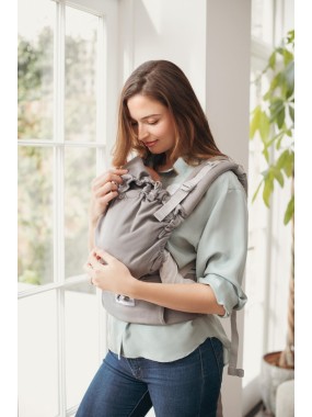 Quokkababy E-Carrier ergonomic baby carrier – maximum adaptability from day one Quokkababy E-Carrier ergonomic baby carrier – maximum adaptability from day one