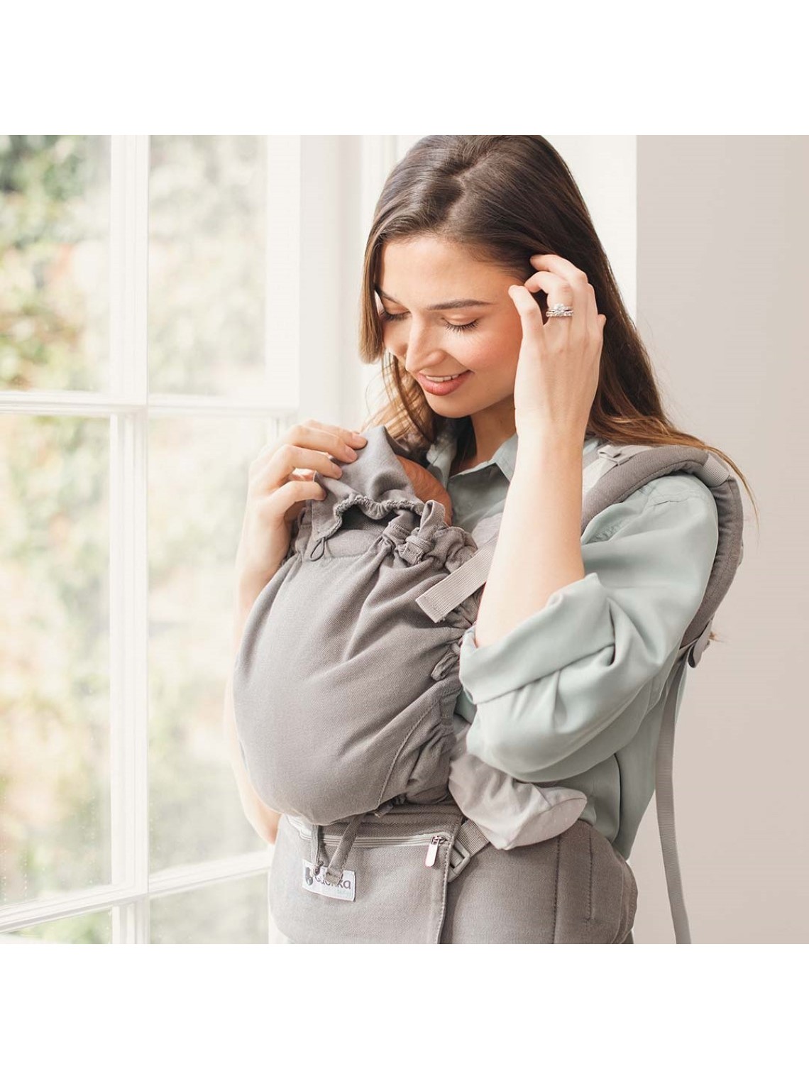 Quokkababy E-Carrier ergonomic baby carrier – maximum adaptability from day one Quokkababy E-Carrier ergonomic baby carrier – maximum adaptability from day one