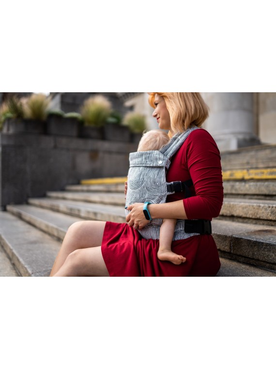 QUSY Standard 2.0 – ergonomiška reguliuojama nešioklė