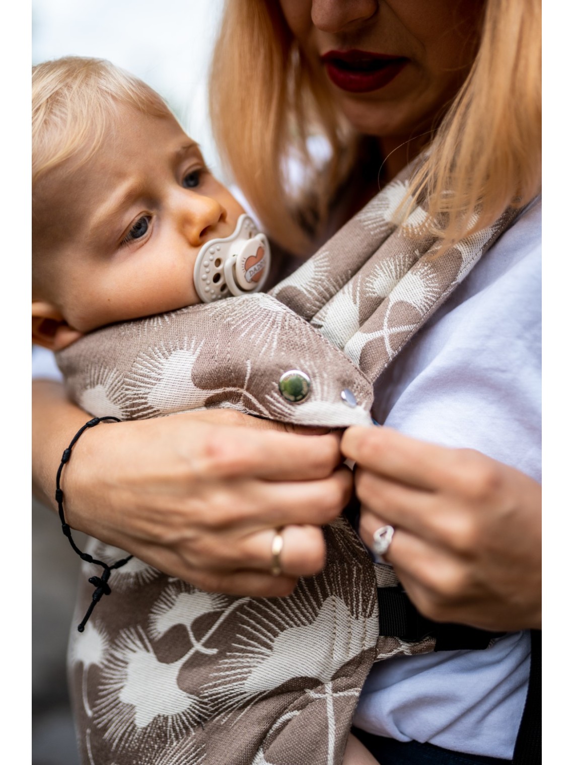 QUSY Standard 2.0 – innovative adjustable baby carrier