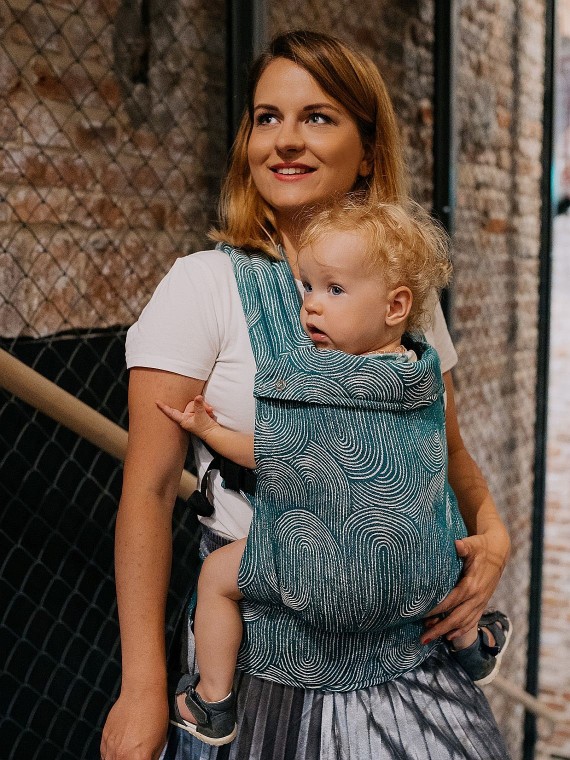 QUSY Standard 2.0 – innovative adjustable baby carrier