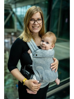 QUSY Standard 2.0 – innovative adjustable baby carrier