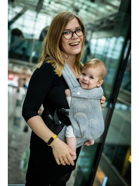 QUSY Standard 2.0 – innovative adjustable baby carrier