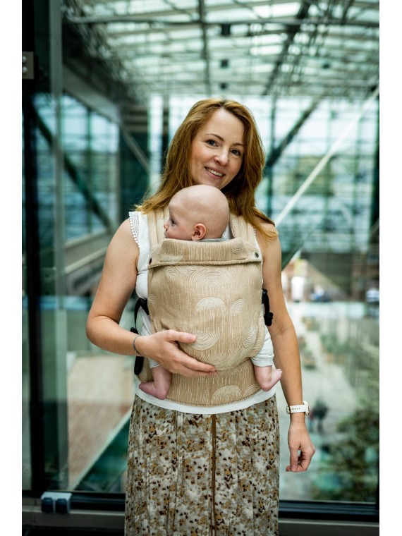 QUSY Standard 2.0 – ergonomiška reguliuojama nešioklė