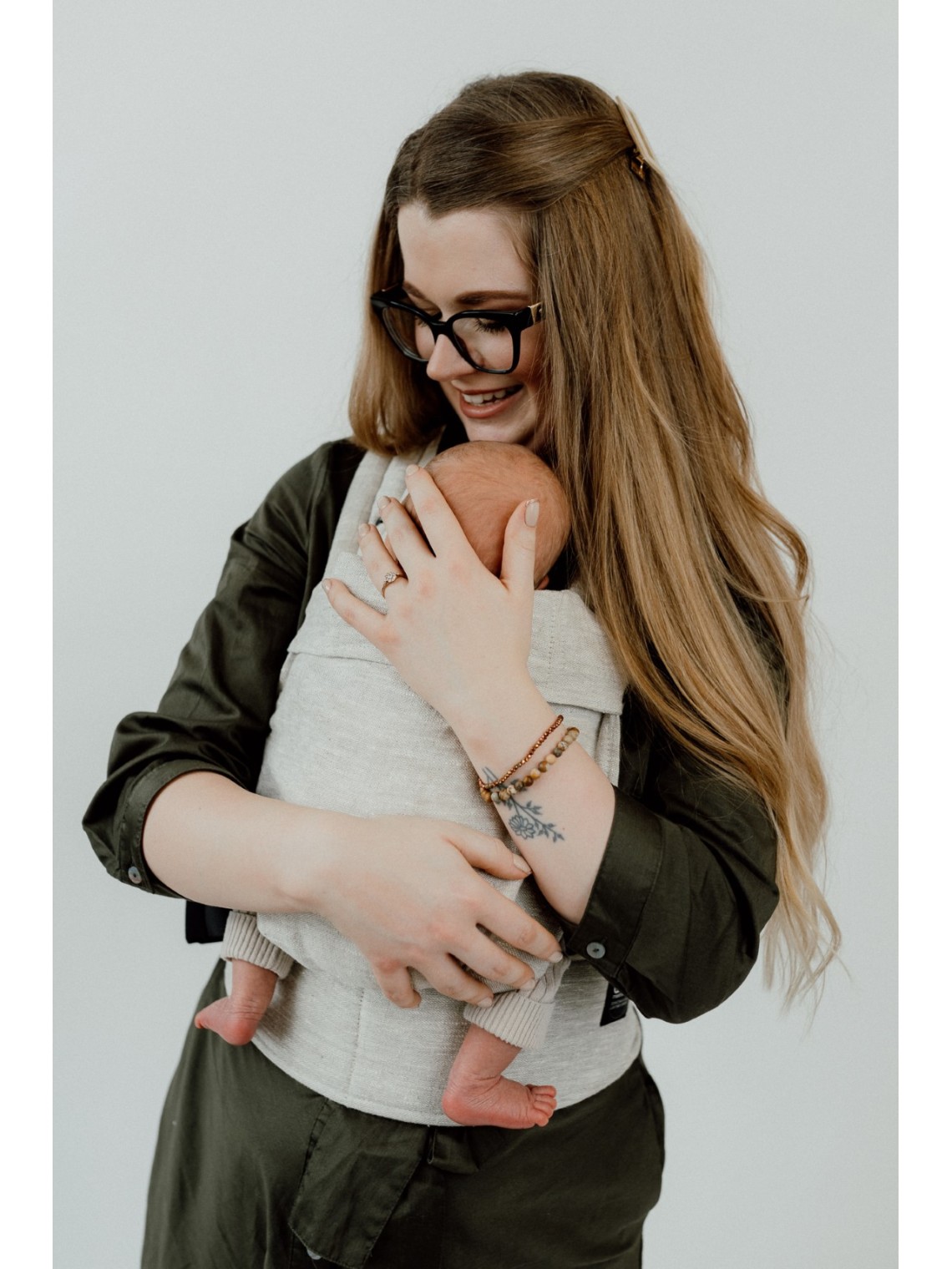 QUSY MINI 2.0 – ypač lengva reguliuojama kūdikių nešioklė