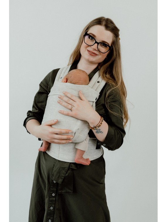 QUSY MINI 2.0 – ultra-light adjustable baby carrier