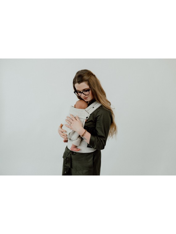 QUSY MINI 2.0 – ultra-light adjustable baby carrier