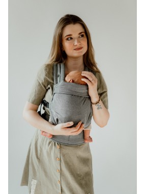 QUSY MINI 2.0 – ypač lengva reguliuojama kūdikių nešioklė