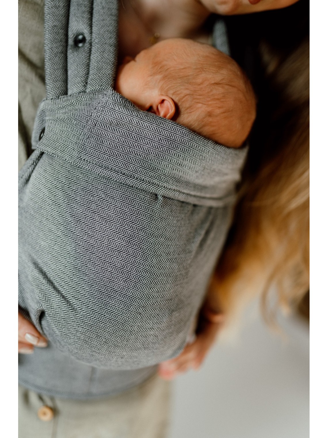 QUSY MINI 2.0 – ypač lengva reguliuojama kūdikių nešioklė