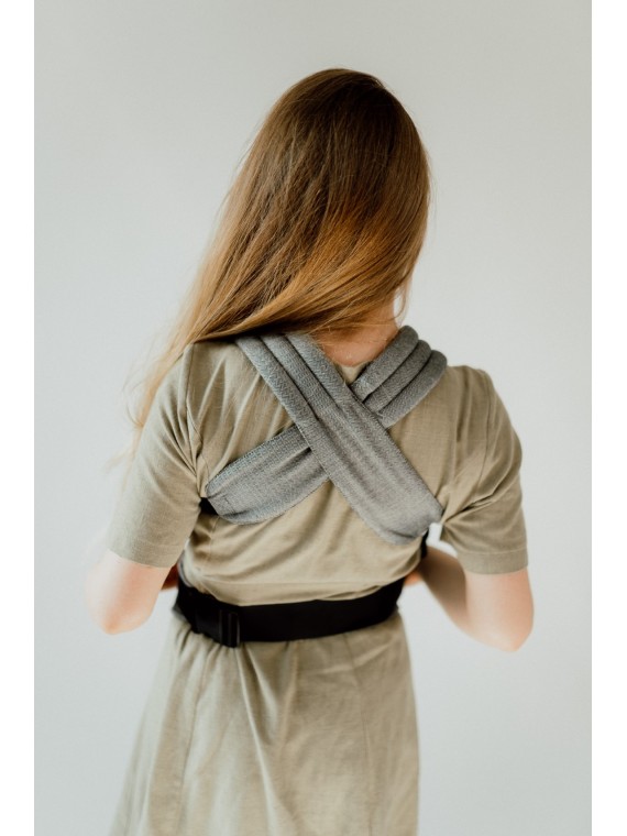 QUSY MINI 2.0 – ypač lengva reguliuojama kūdikių nešioklė