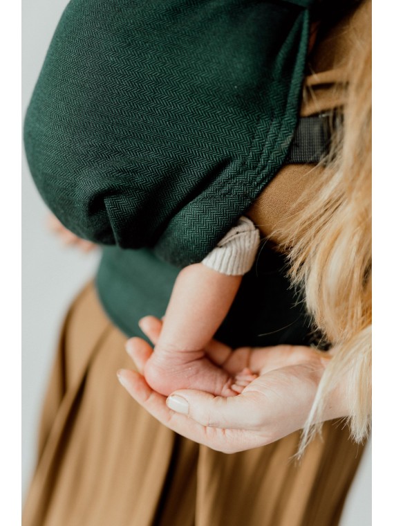 QUSY MINI 2.0 – ultra-light adjustable baby carrier