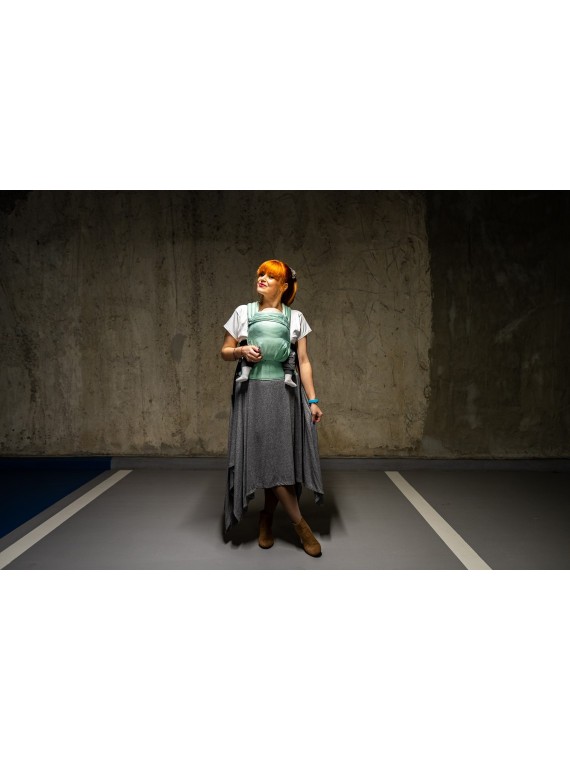 QUSY MINI 2.0 – ultra-light adjustable baby carrier