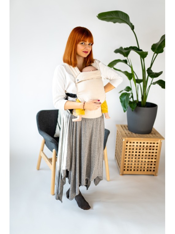 QUSY MINI 2.0 – ypač lengva reguliuojama kūdikių nešioklė