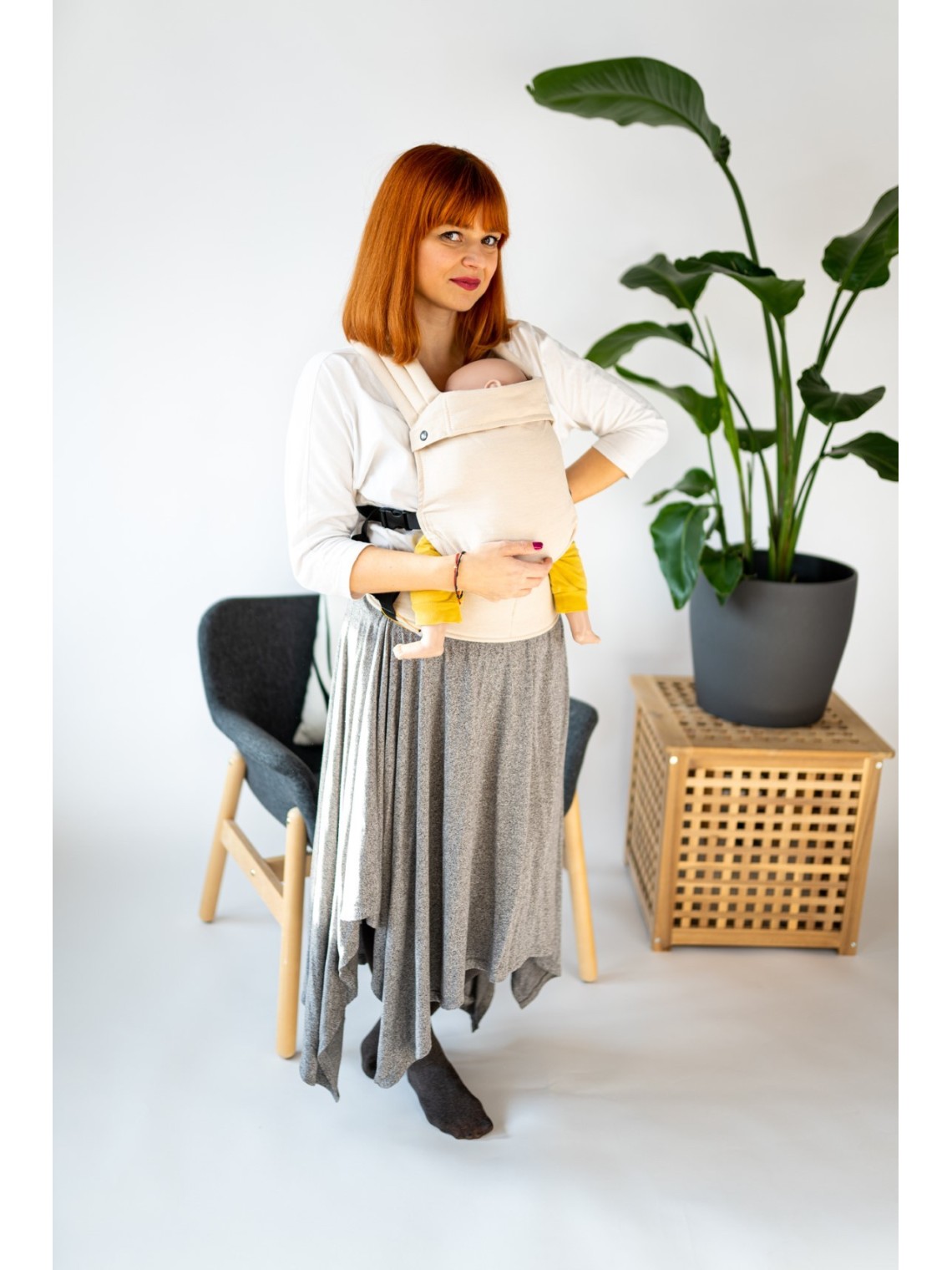 QUSY MINI 2.0 – ypač lengva reguliuojama kūdikių nešioklė