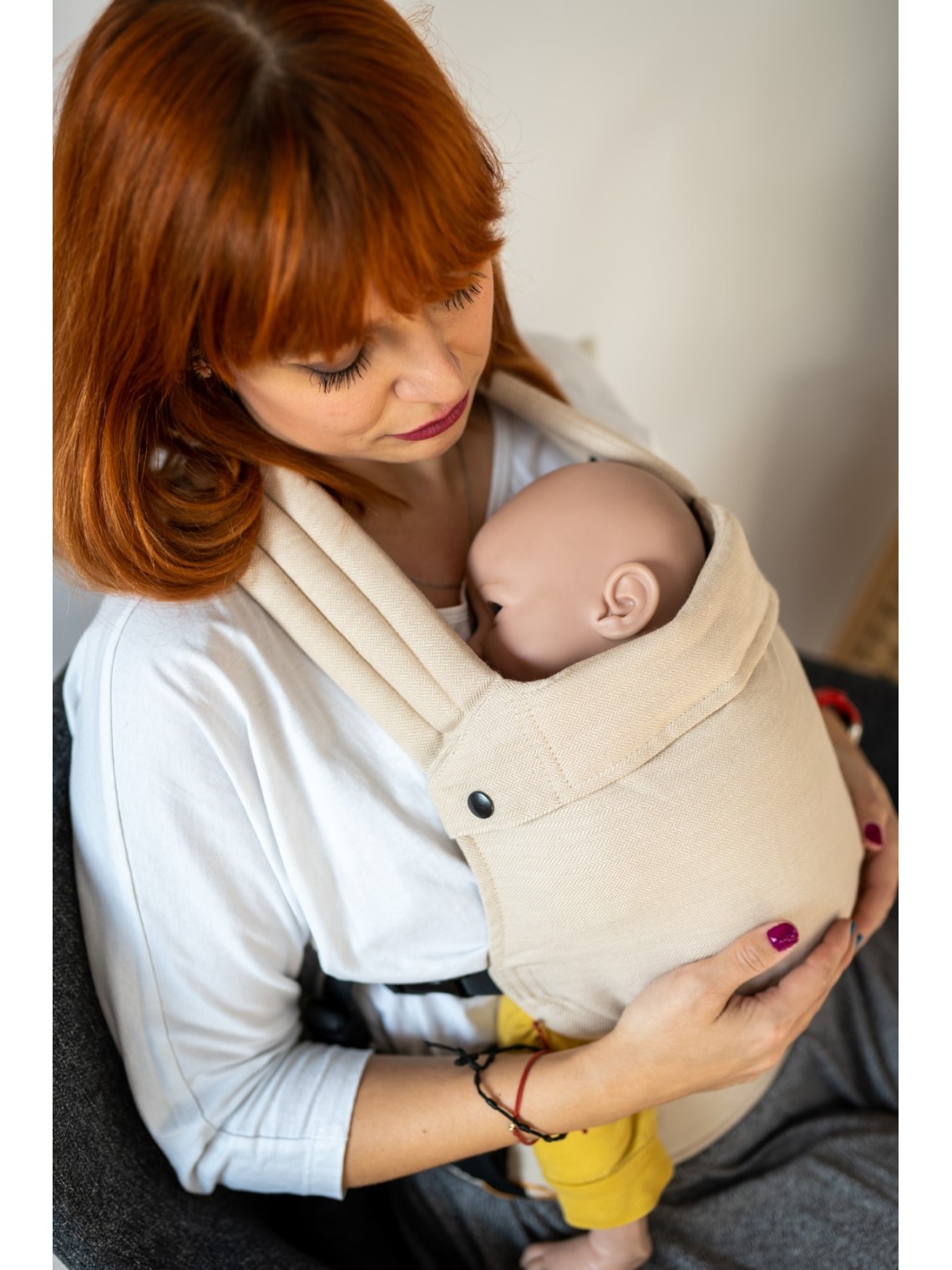 QUSY MINI 2.0 – ypač lengva reguliuojama kūdikių nešioklė