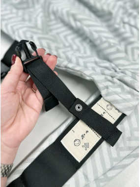 Little Frog Prime – lightweight, breathable newborn carrier
