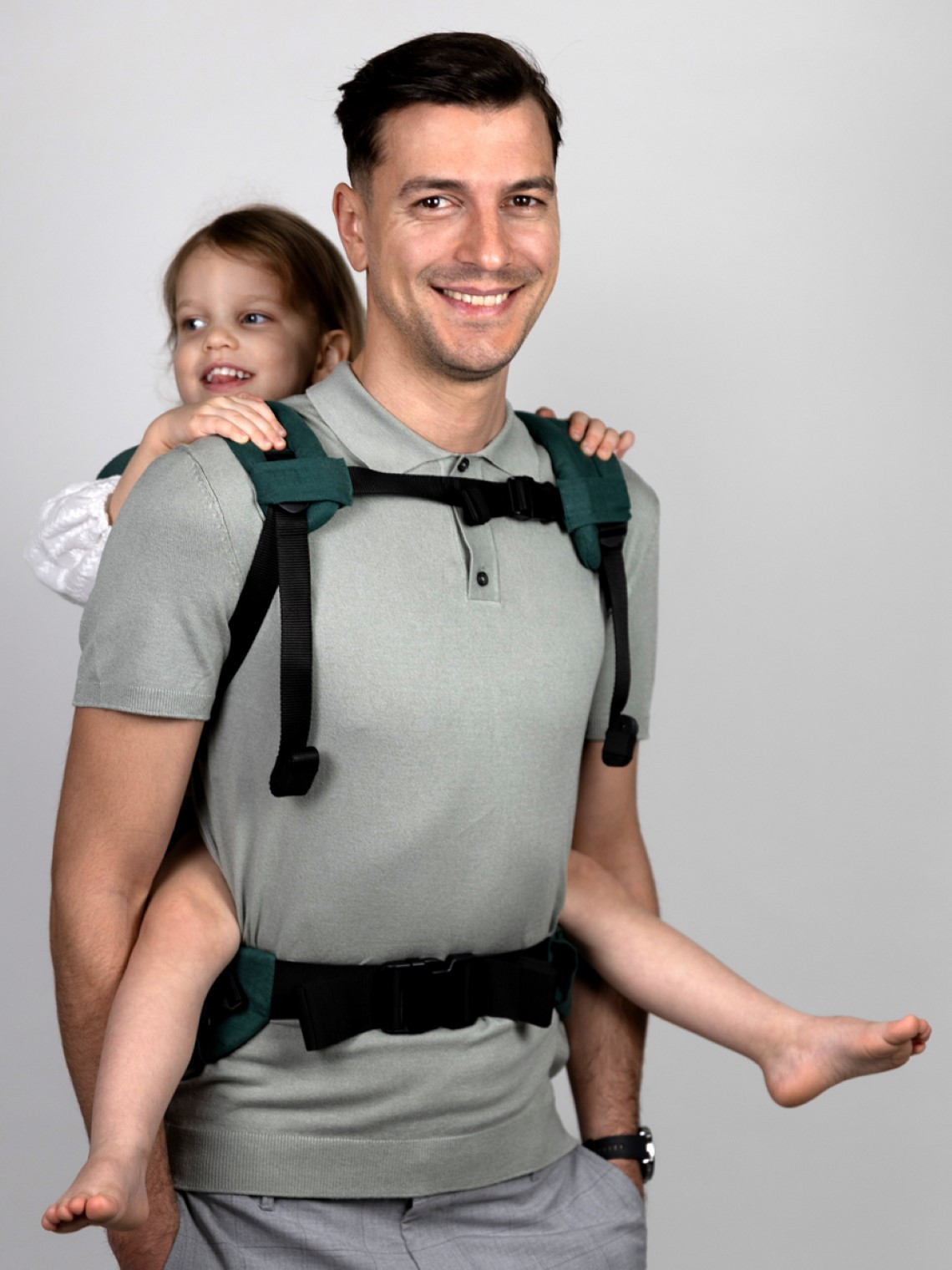 ISARA THE ONE Baby Carrier – From Newborn to Preschooler | Ergonomic and Fully Adjustable