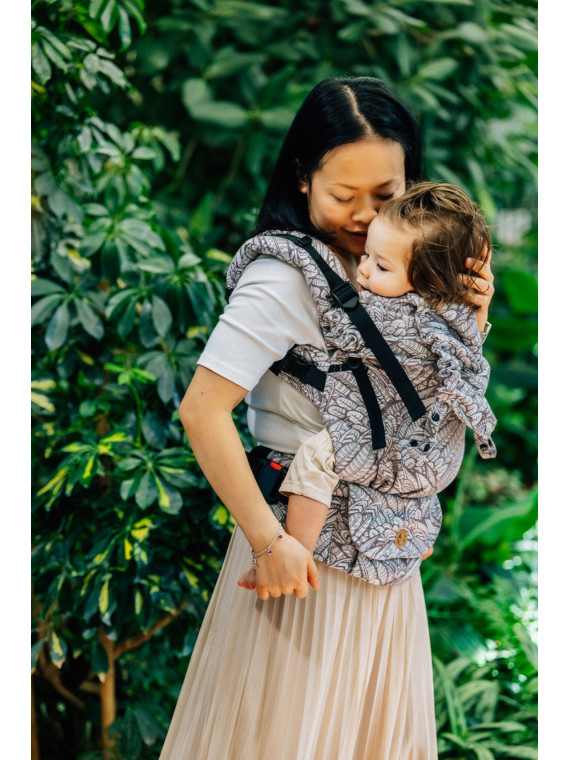 LennyUpGrade – adjustable ergonomic baby carrier from 3.5 to 20 kg