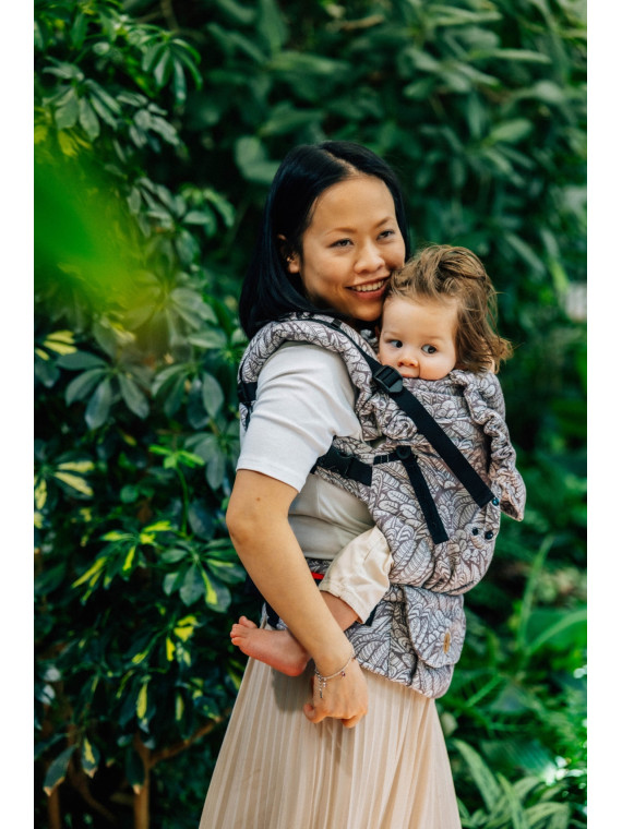 LennyUpGrade – adjustable ergonomic baby carrier from 3.5 to 20 kg