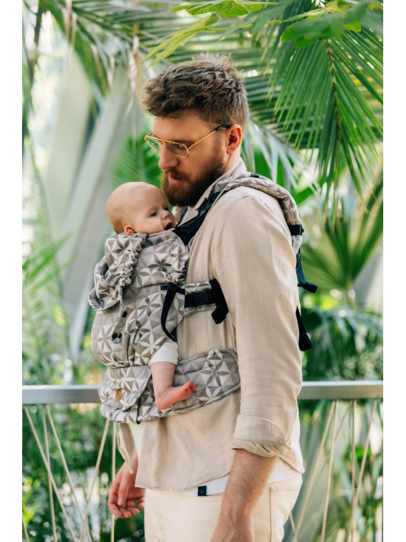 LennyUpGrade – adjustable ergonomic baby carrier from 3.5 to 20 kg