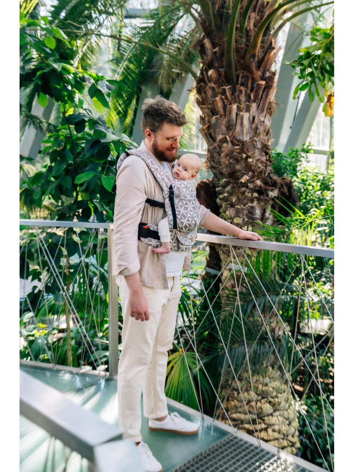 LennyLight – lightweight and intuitive baby carrier LennyLight – lightweight and intuitive baby carrier